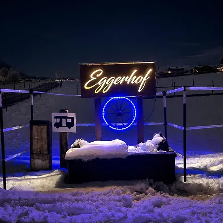 Διαμέρισμα On A Farm With Outdoor Whirlpool Saalfelden